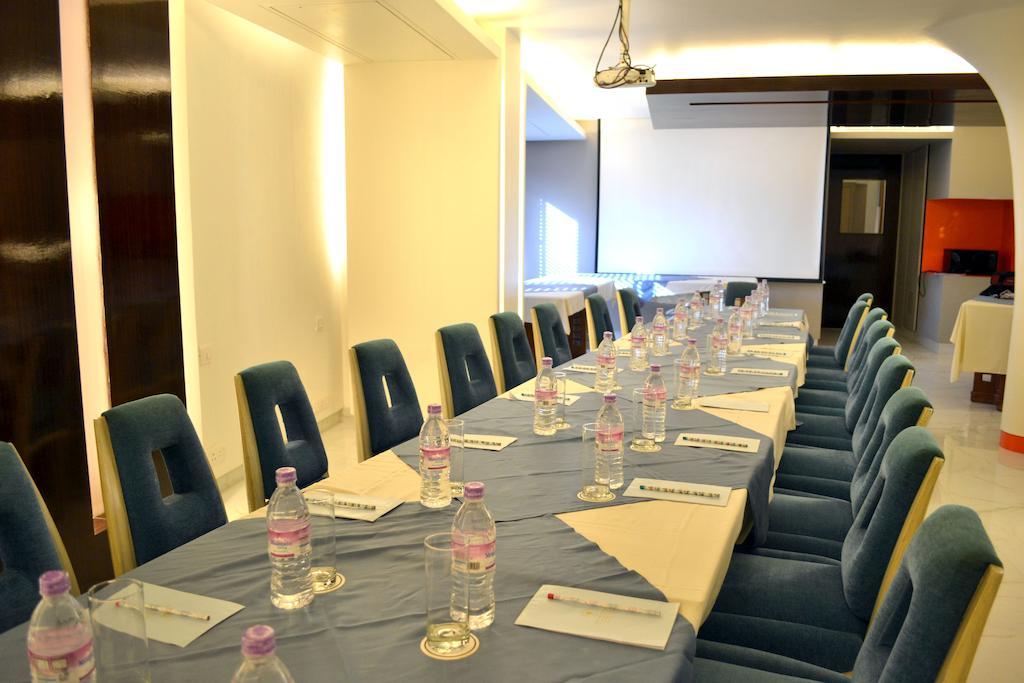Hotel The Park Residency New Delhi