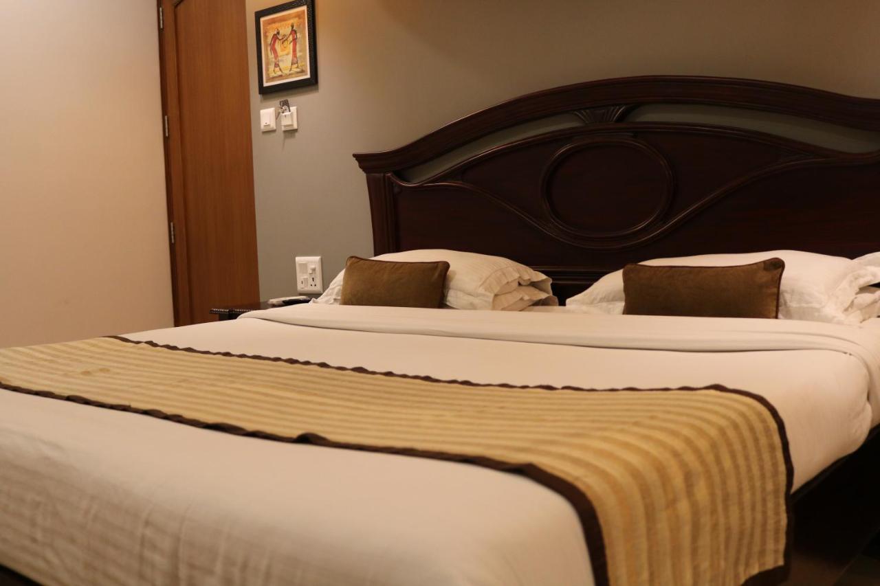 Hotel The Park Residency New Delhi